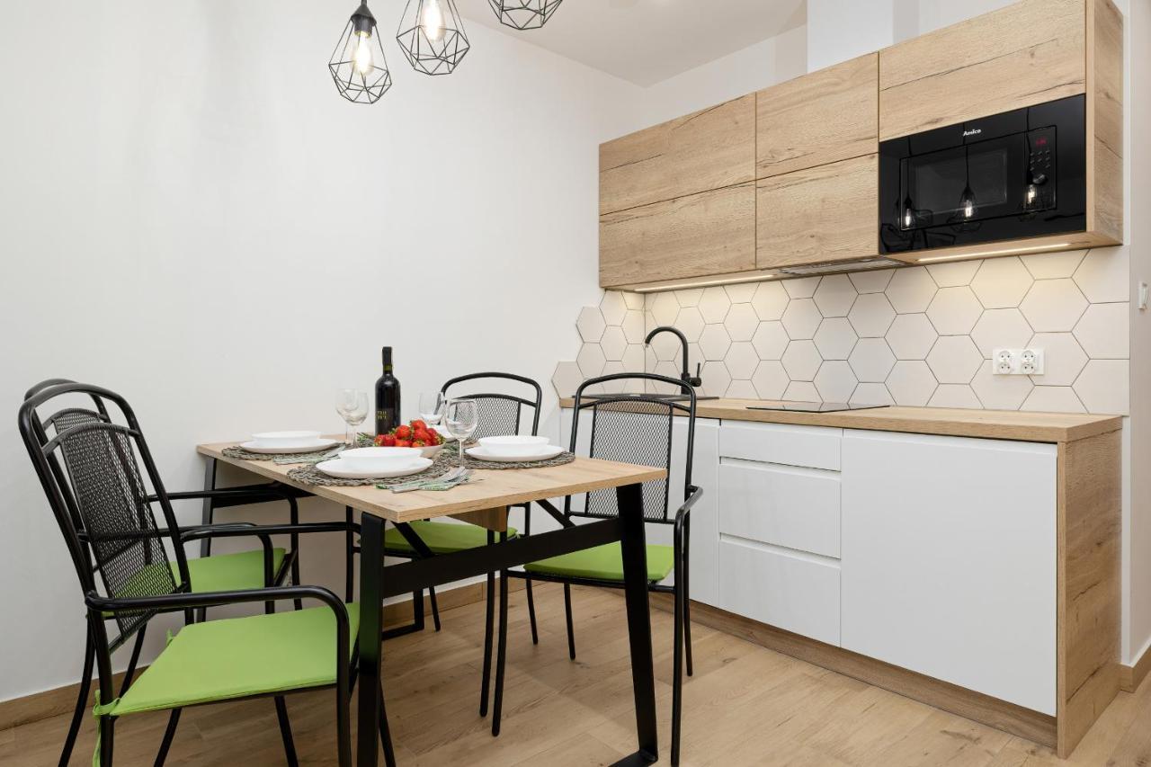 Apartamenty Zielona 11 By Noclegi Renters เมียนซีวอเจีย ภายนอก รูปภาพ