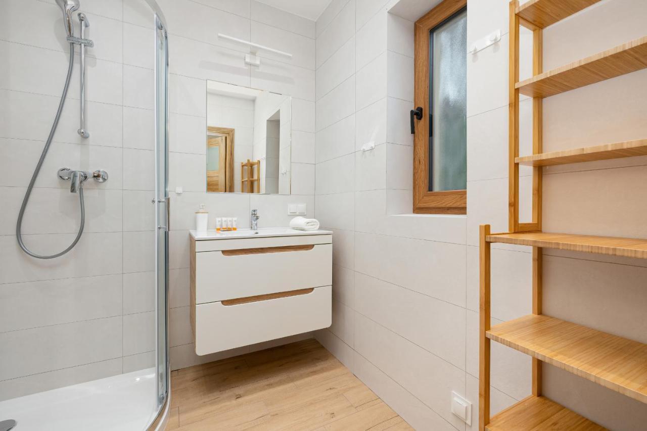 Apartamenty Zielona 11 By Noclegi Renters เมียนซีวอเจีย ภายนอก รูปภาพ
